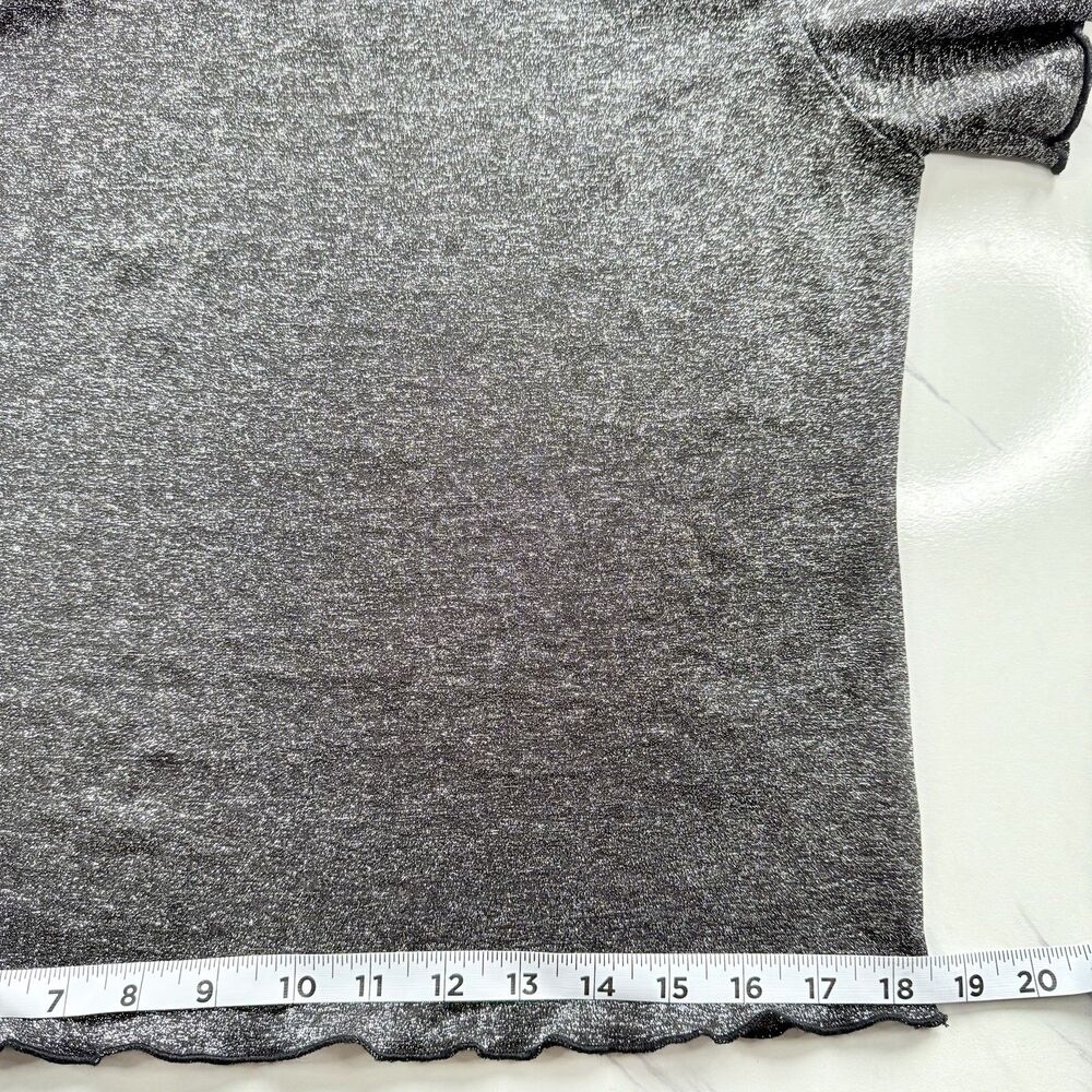 EUC Urban Outfitters Shimmer Y2K Baby T Silver Metallic Crop Top Lettuce Hem XL - Picture 13 of 13